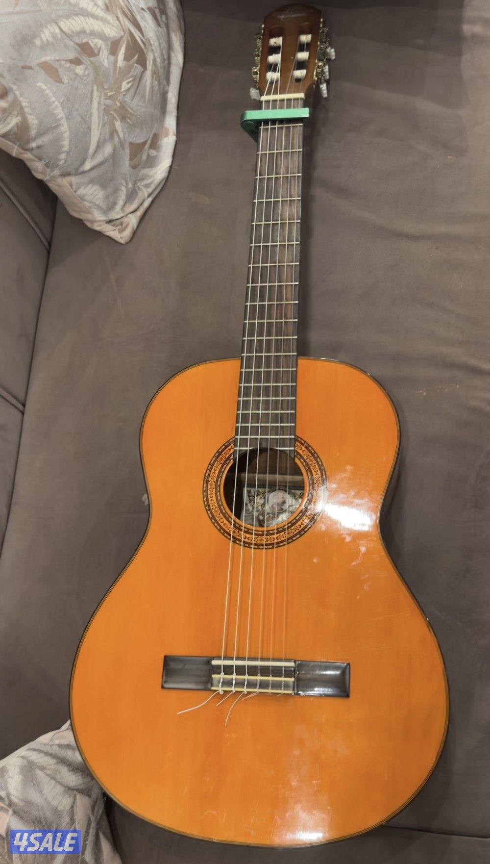 البيع جيتار فلامنكو أسبانيC91