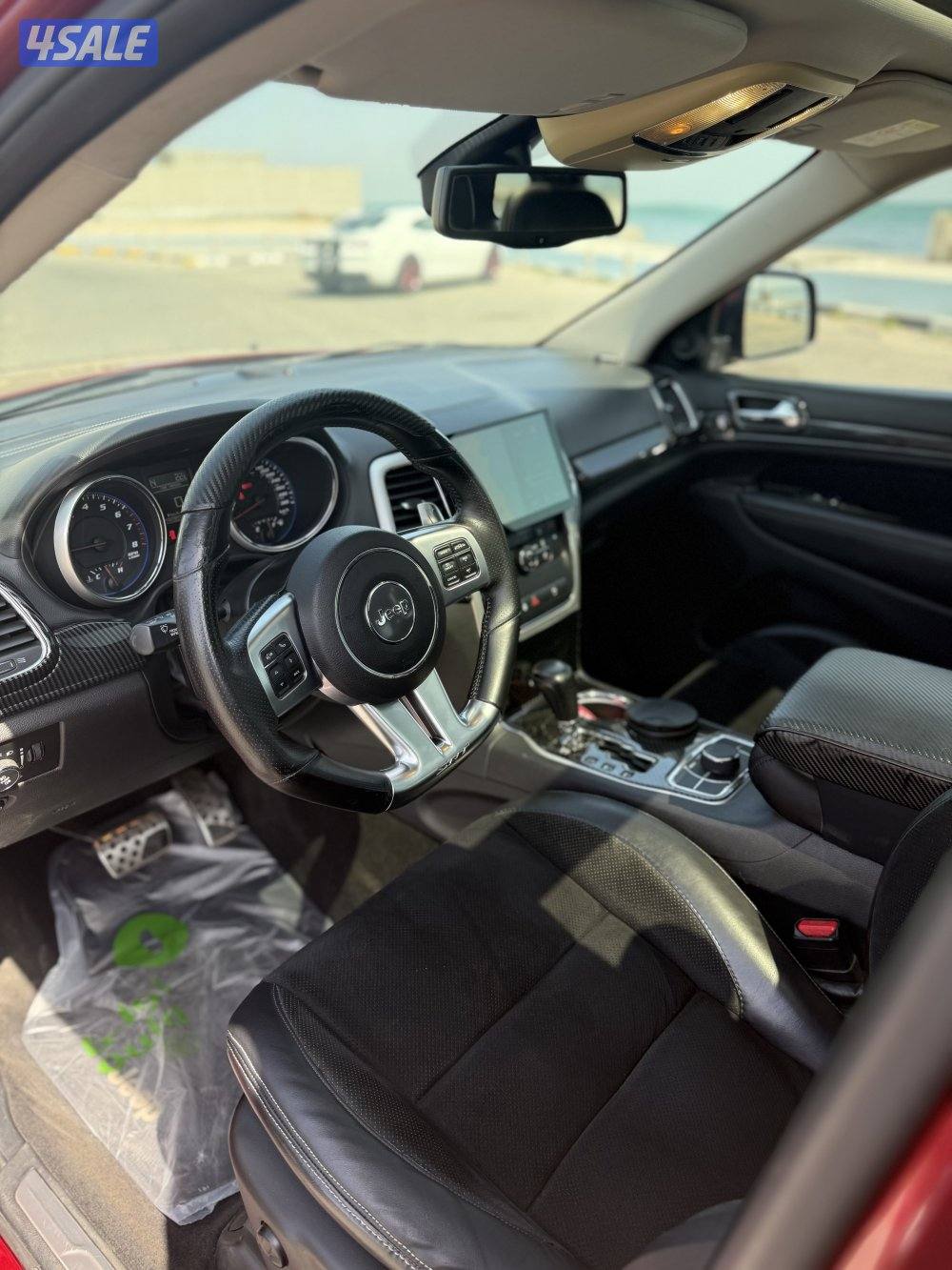 Jeep Grand Cherokee SRT8 6.4 V8 HEMI – 20134