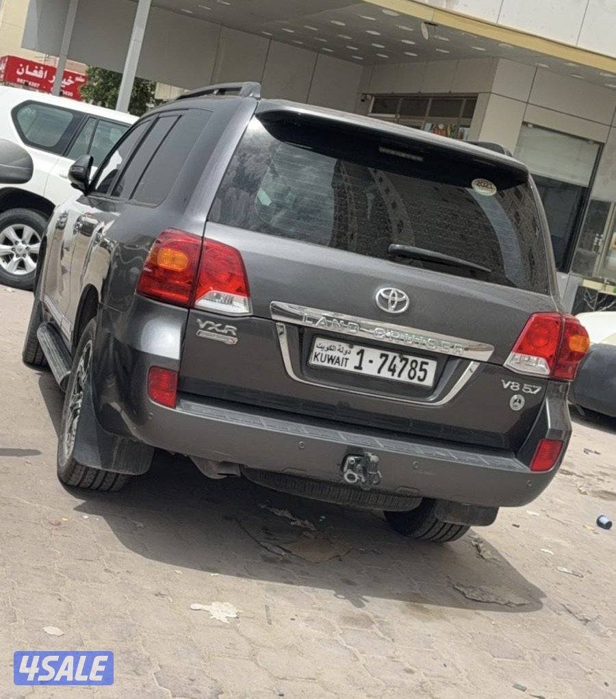 لاندكروز GXR 20140