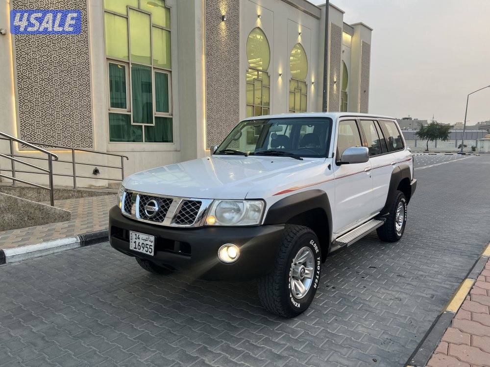 للبيع نيسان سفاري فتك GL4800 موديل20121