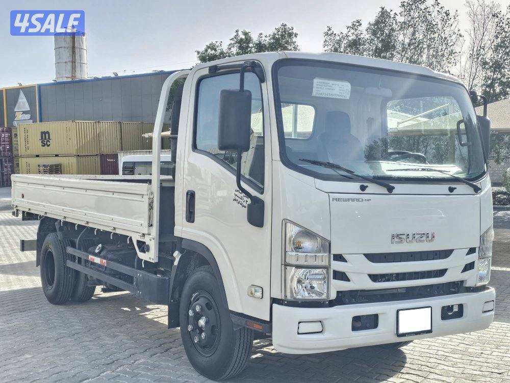 للبيع ايسوزو هاف لوري موديل 2022 طن 3.51