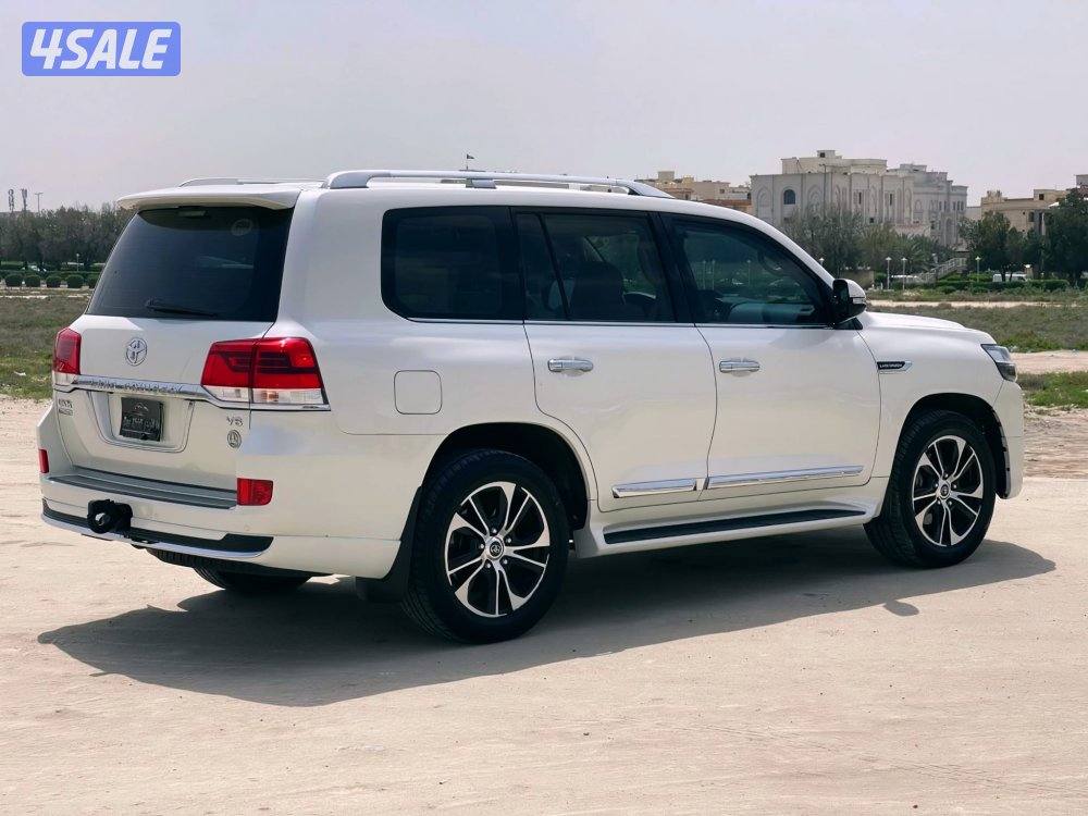 لاند كروزر 2021 V86