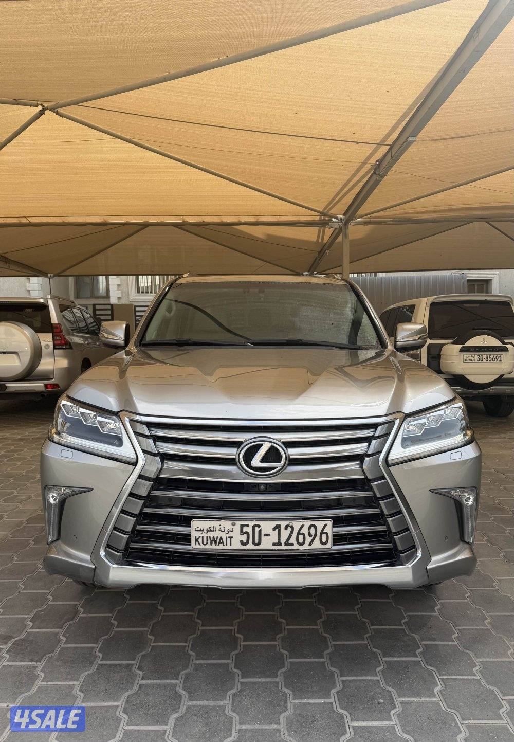 للبيع لكزس 20176