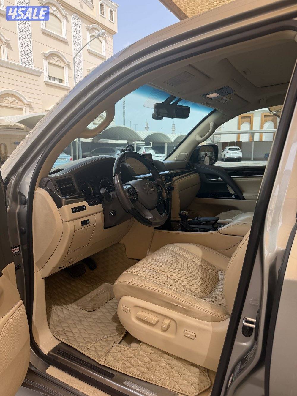 للبيع لكزس 20178