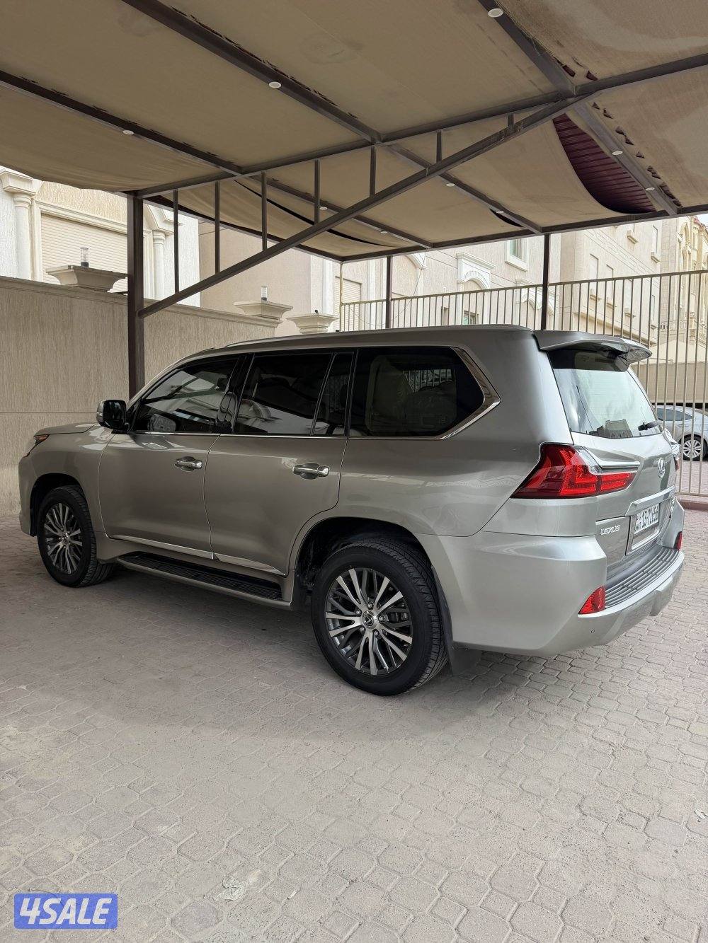 لكزسس 2016 عداد 240 الساير5