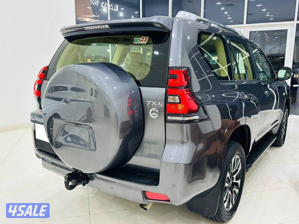 للبيع تويوتا برادو V6  TX-L موديل 2023 اعلى فئة3