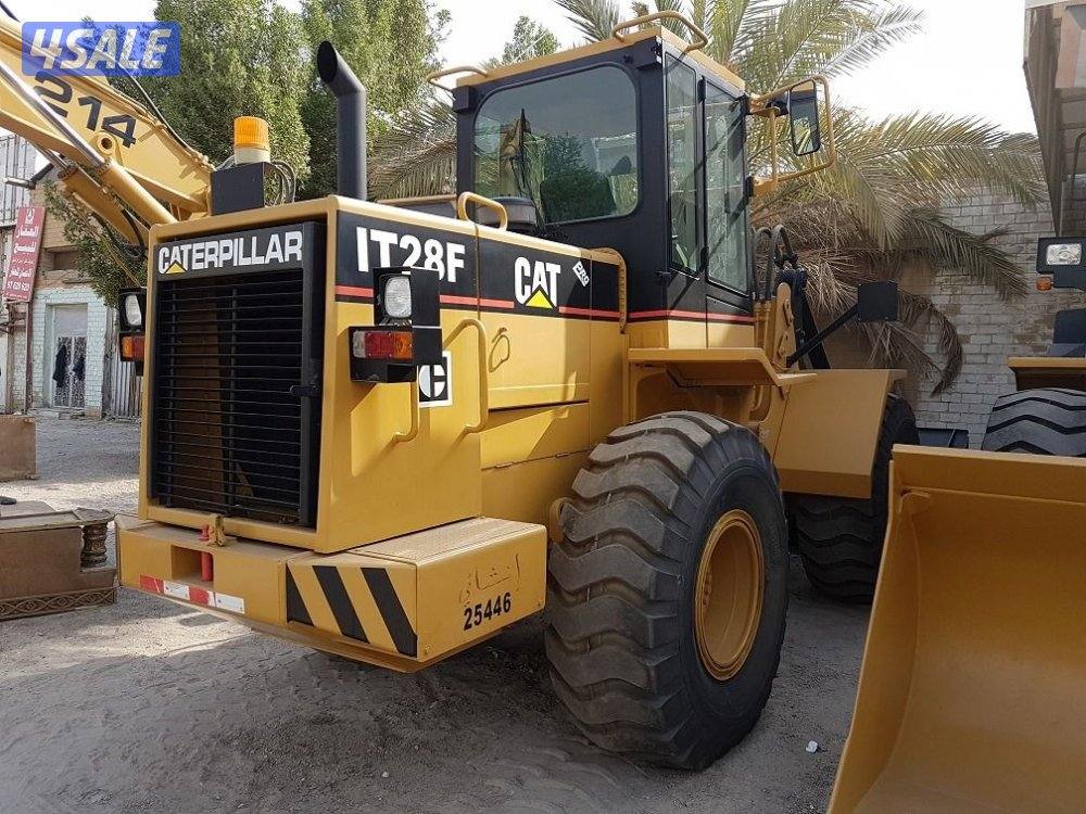 للبيع  تراكتور كاتربلر حجم IT28F20