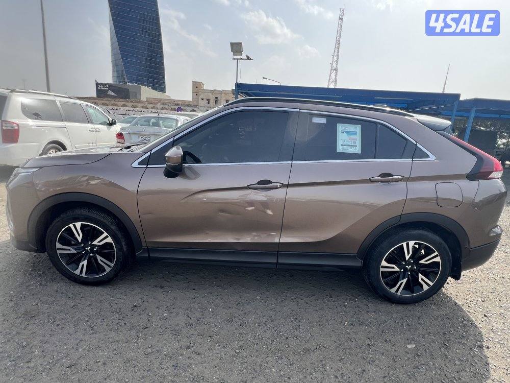 سياره للبيع اكليبس كروز 20235