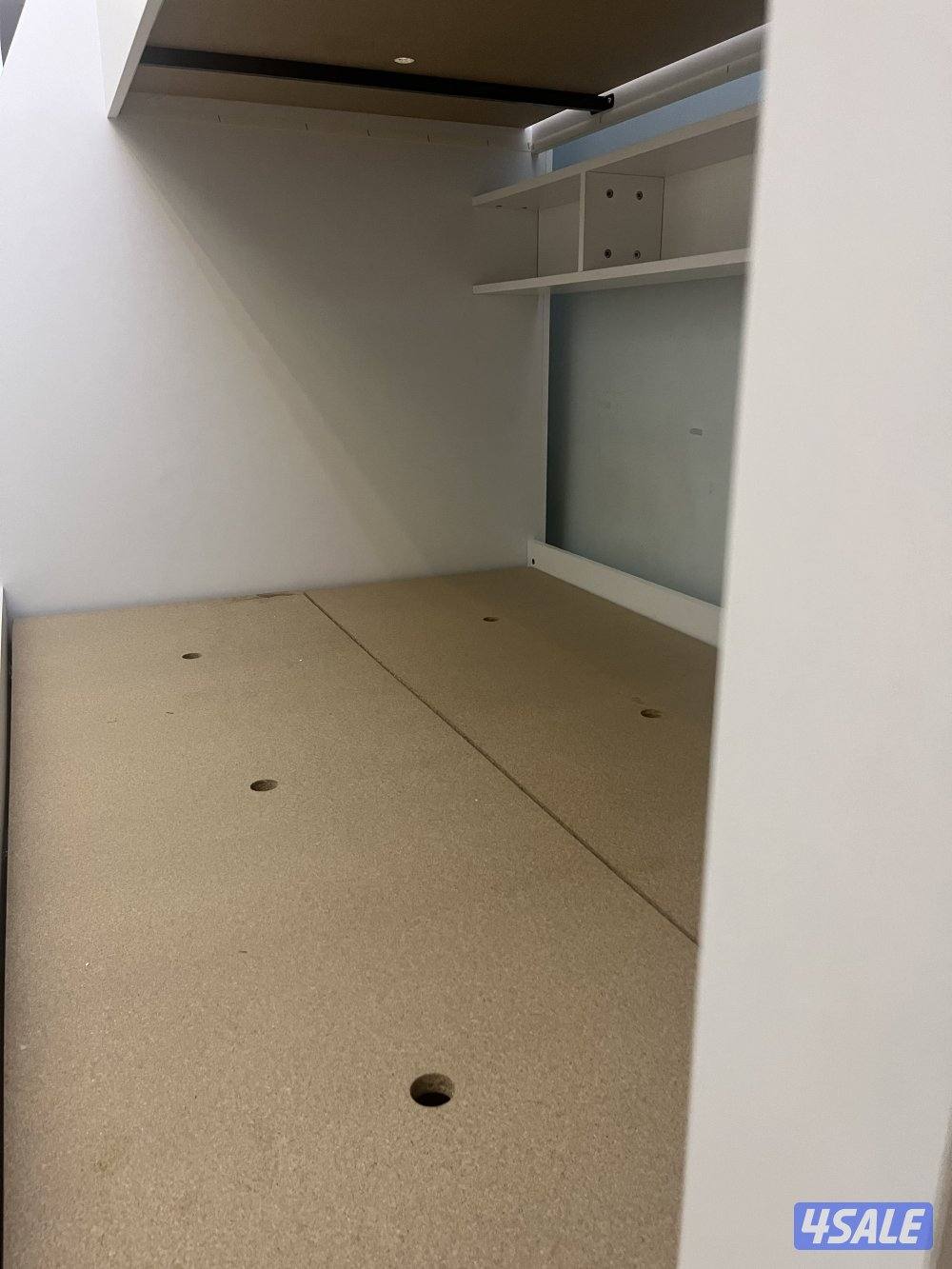 سرير بو طابقين الطابق الاول نفر وتص والثاني نفر واخد0