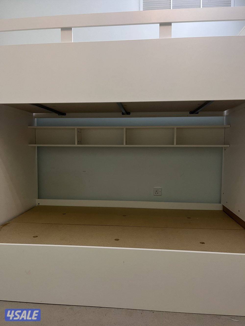 سرير بو طابقين الطابق الاول نفر وتص والثاني نفر واخد4