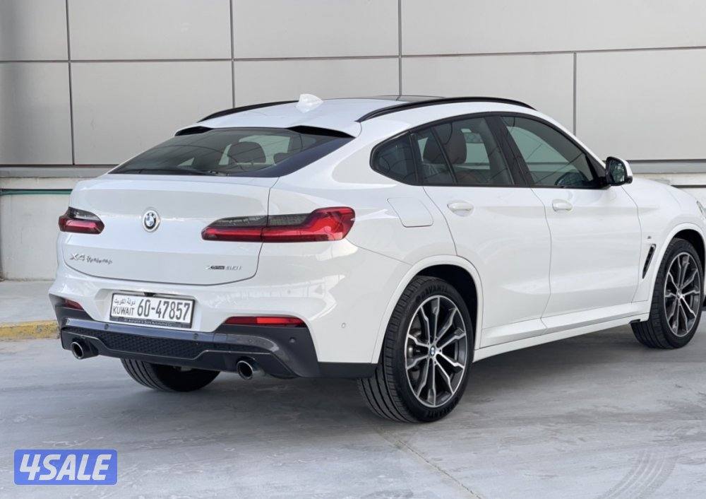 للبيع BMW X4 M KiT موديل 2021 الغانم صبغ الوكالة عداد 93 الف كم6
