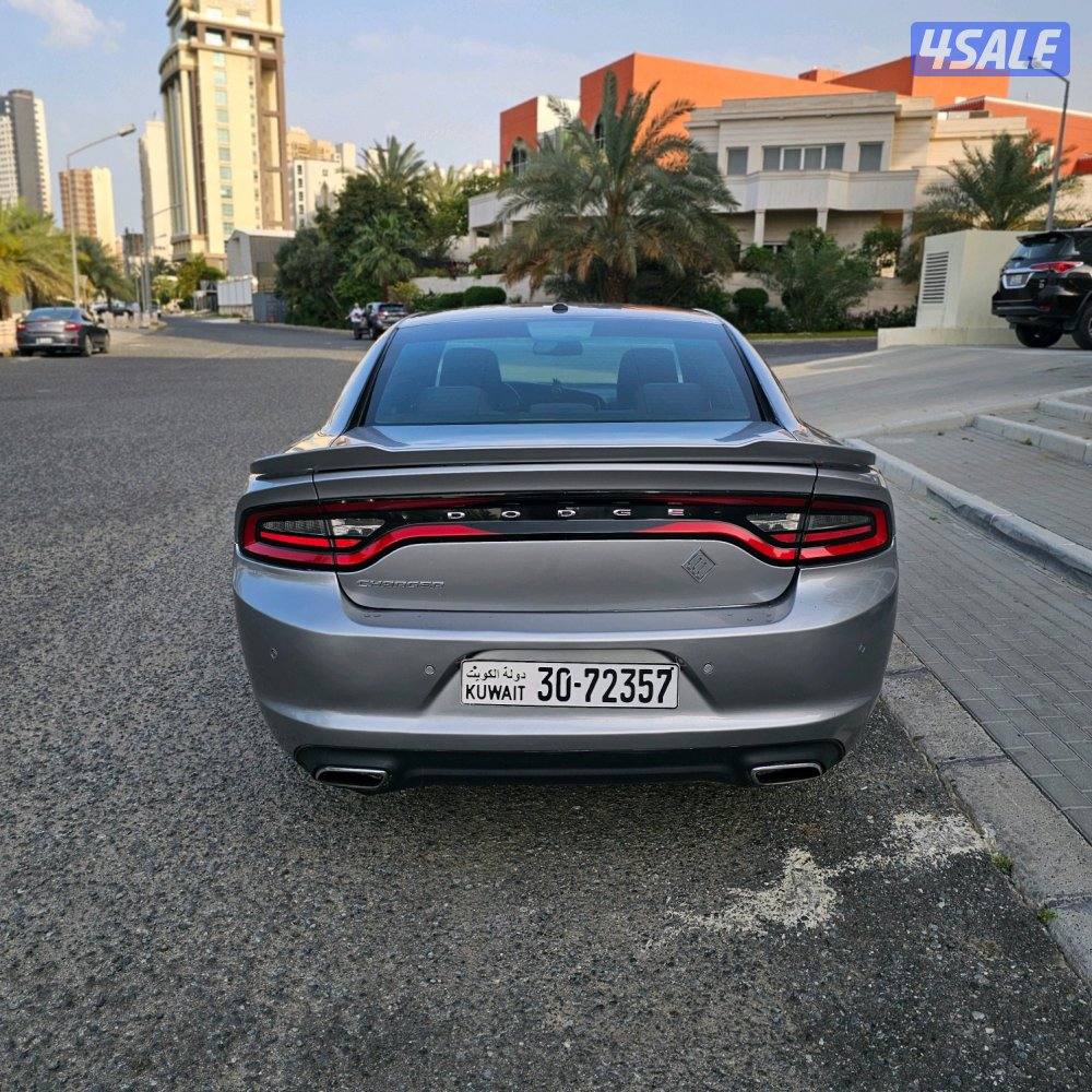 Dodge Charger SXT 20155