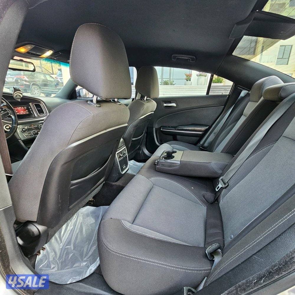 Dodge Charger SXT 20158