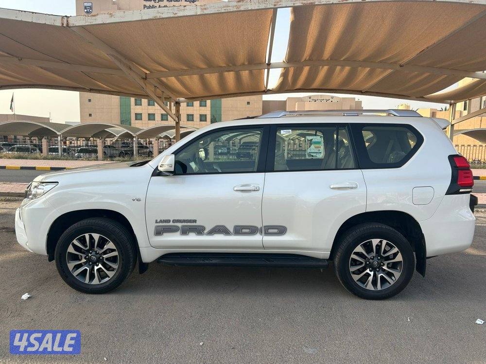 تويوتا برادو TXL 2022 وارد الساير شرط الفحص بالكامل صبغ الوكالة3