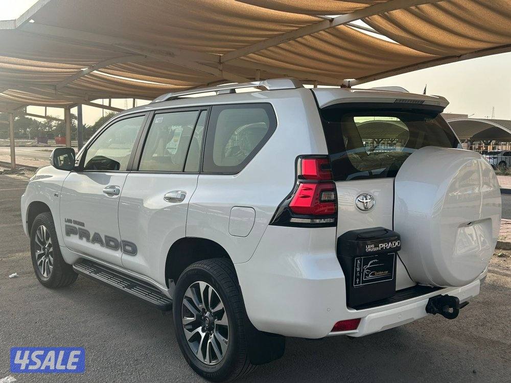 تويوتا برادو TXL 2022 وارد الساير شرط الفحص بالكامل صبغ الوكالة5