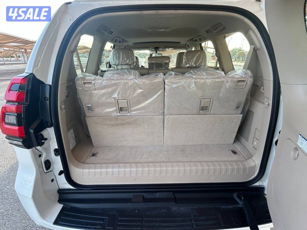 تويوتا برادو TXL 2022 وارد الساير شرط الفحص بالكامل صبغ الوكالة12