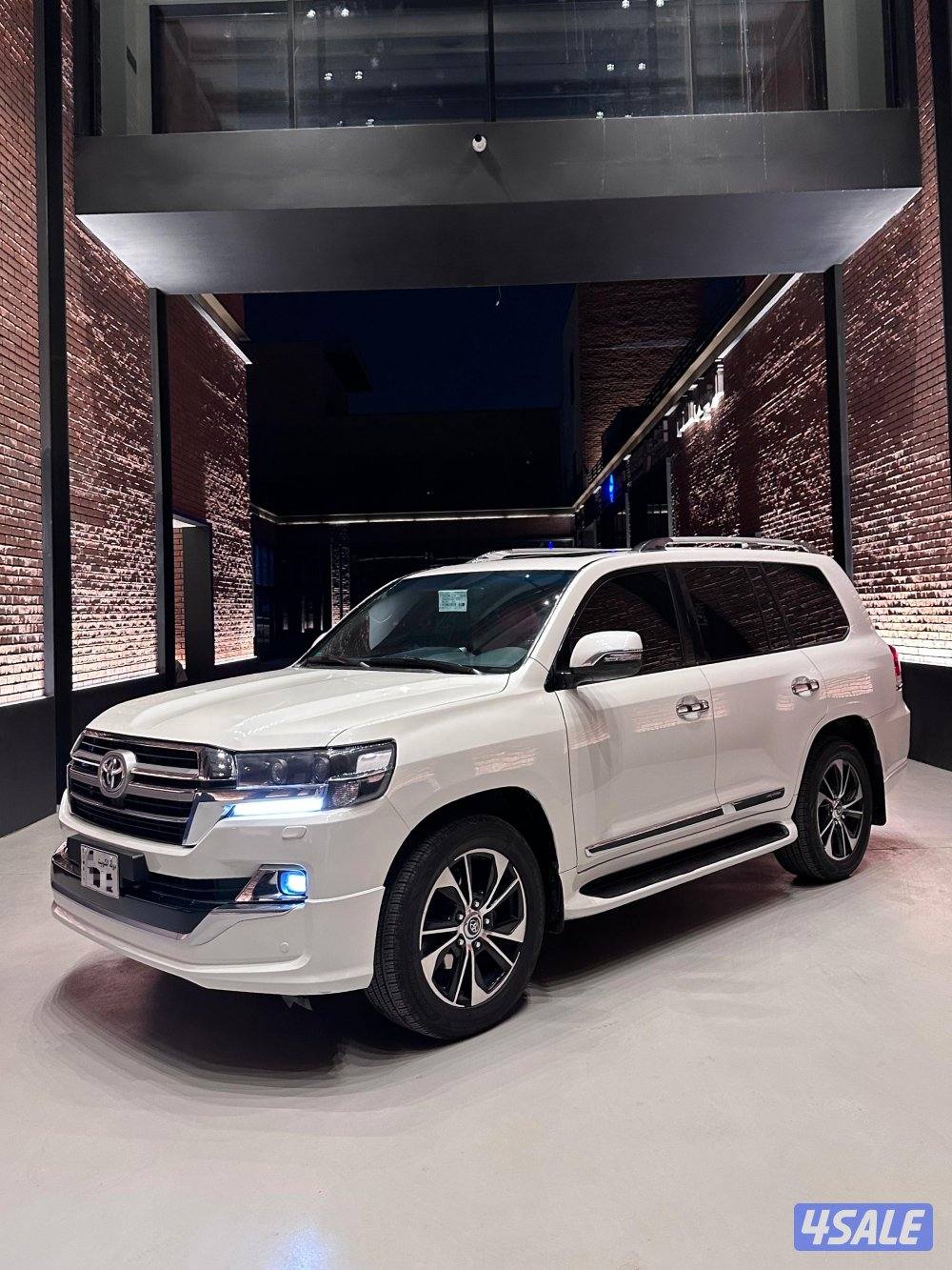 للبيع لاند كروز GxR مجدد الساير1