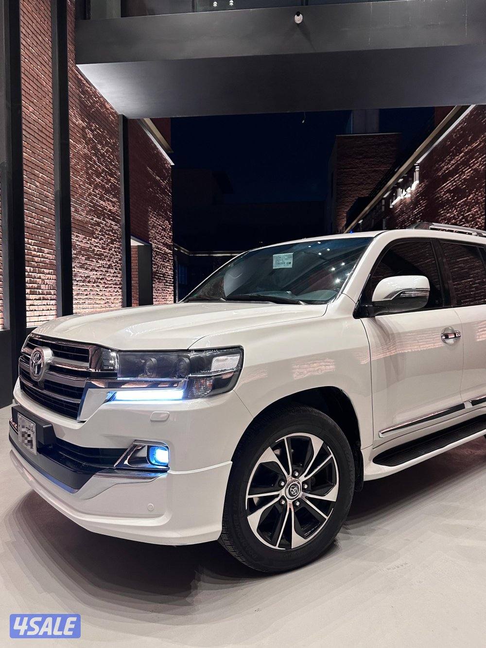 للبيع لاند كروز GxR مجدد الساير2