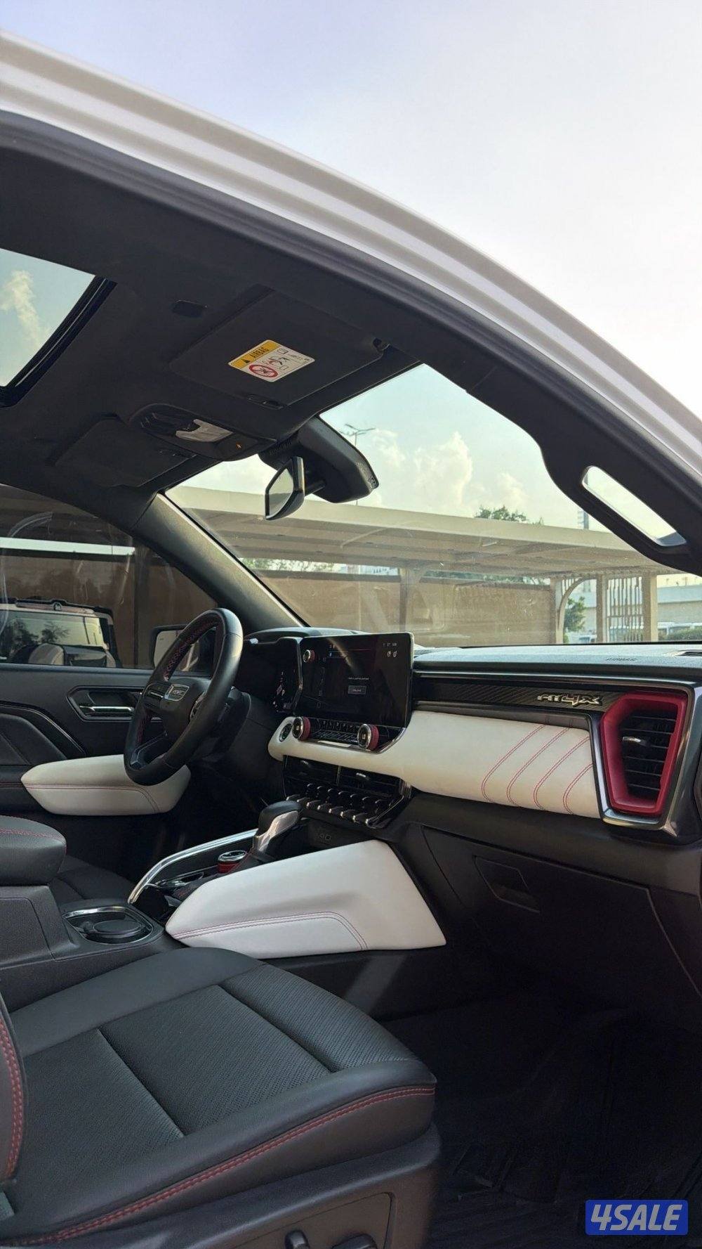 للبيع كانيون 2024 AT4X GMC2