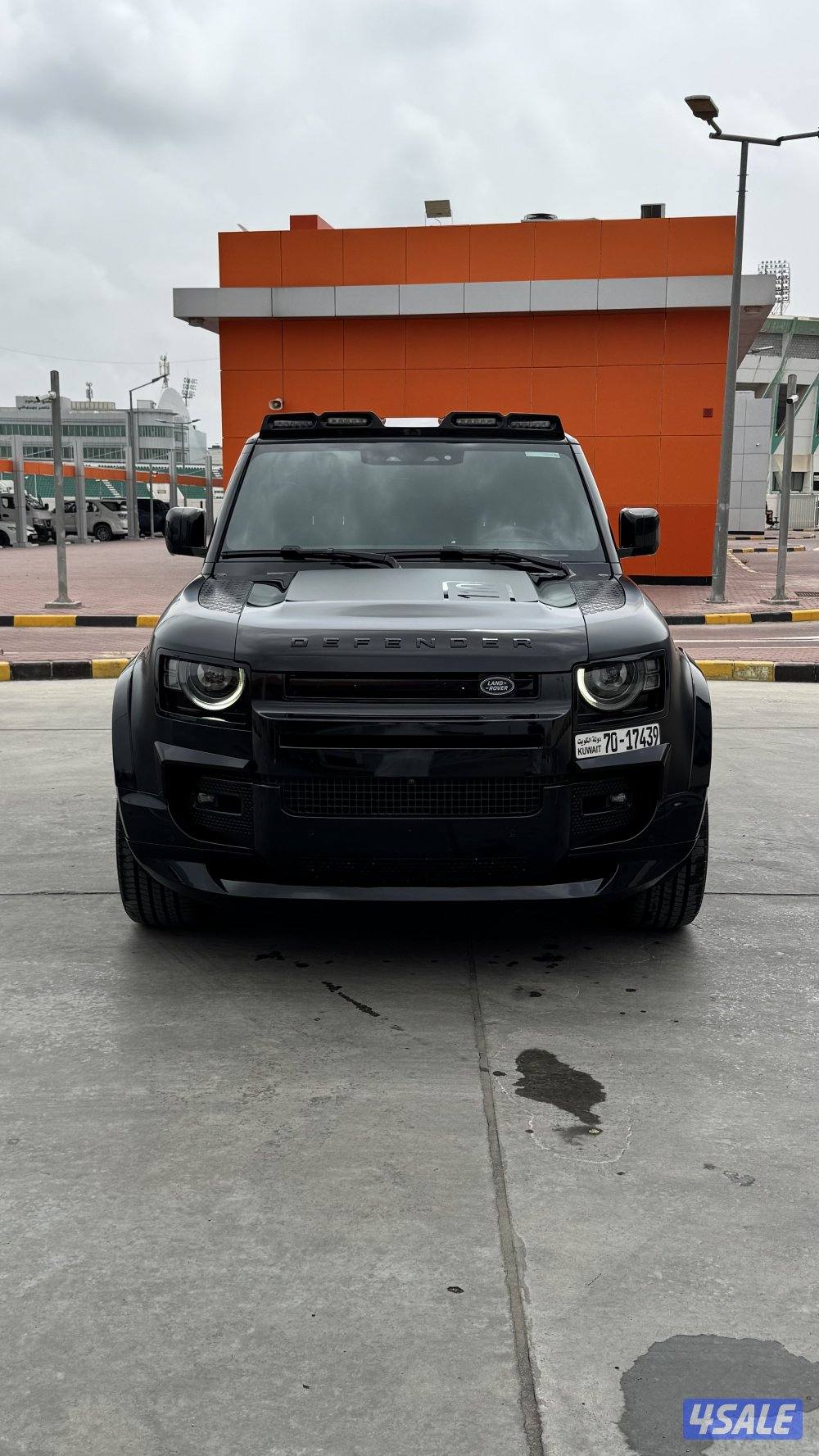 ديفندر P400 - 20233