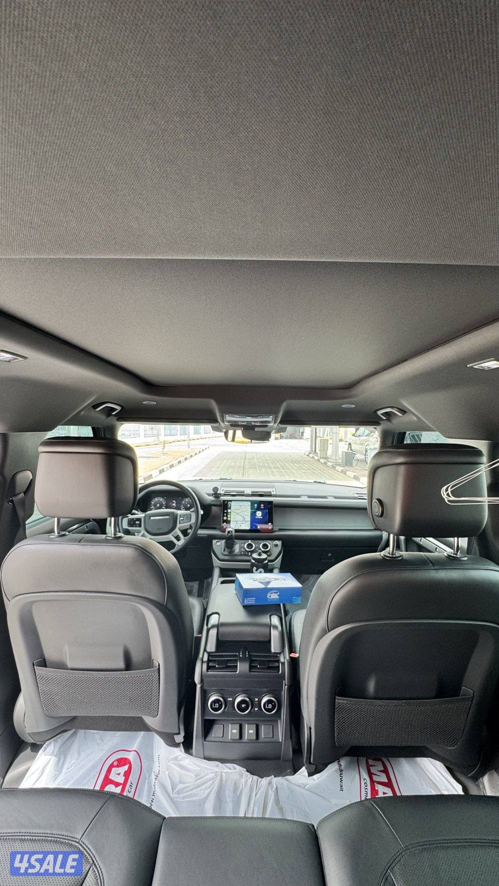 ديفندر P400 - 20235