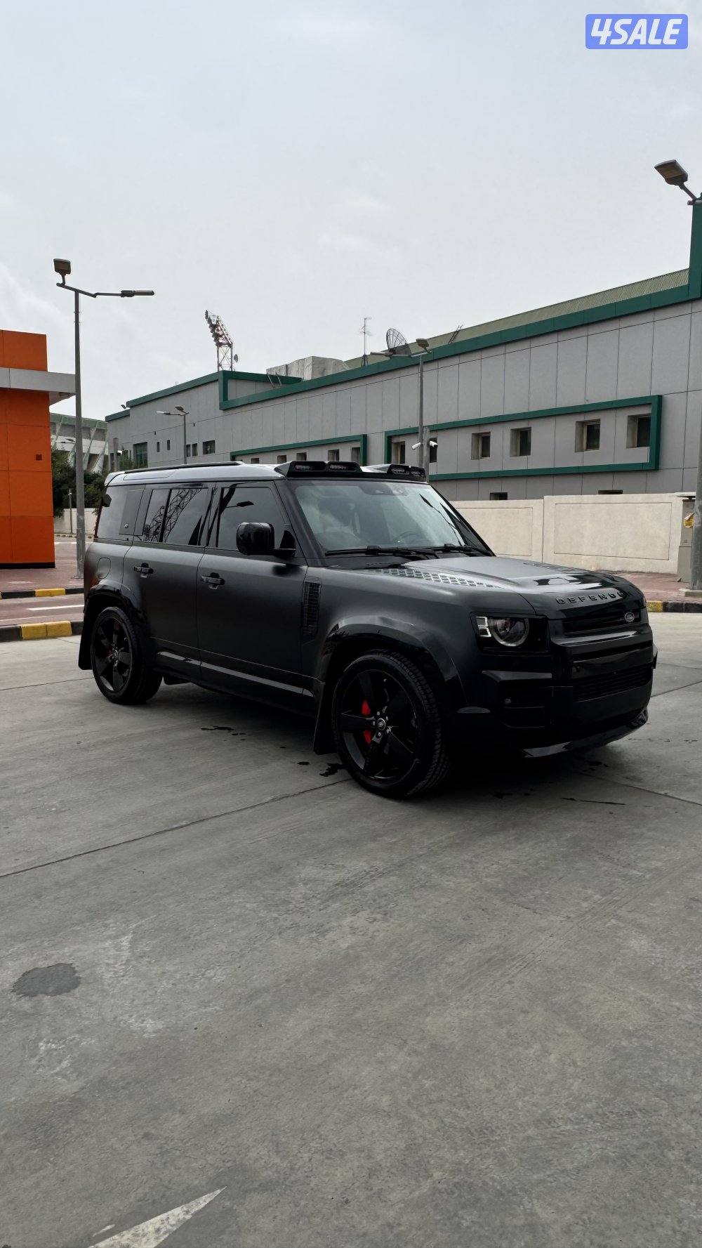 ديفندر P400 - 20239