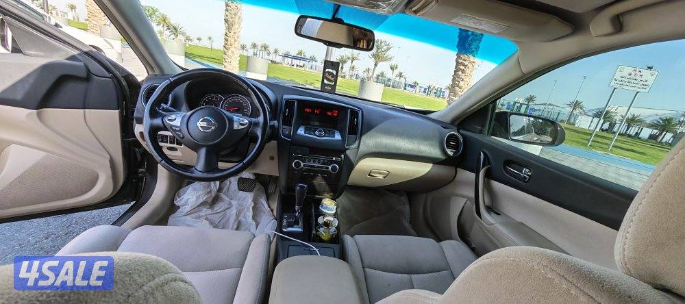 للبيع نيسان ماكسيما موديل 2012 اللون بني من داخل (مخمل بيج ) ماشي 1434