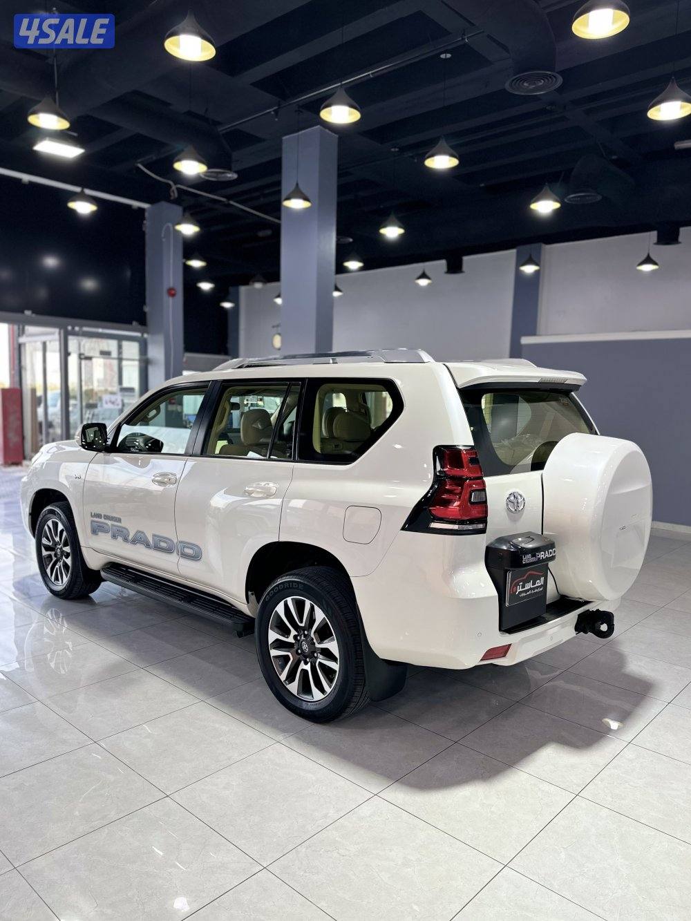 برادو TXL موديل 2022 ماشي 62 الف صبغ الوكالة3