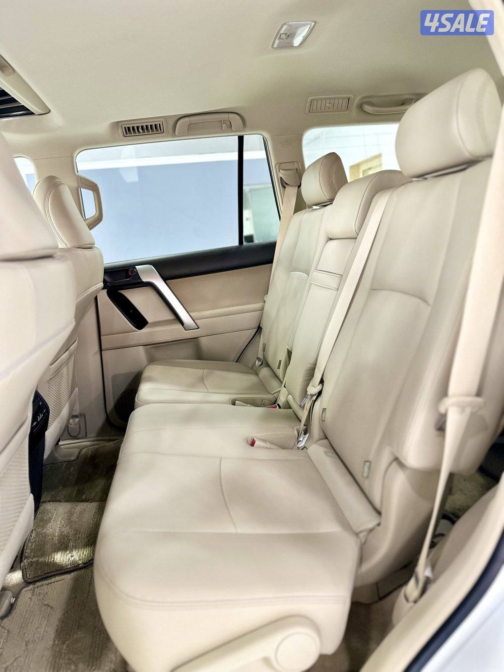 برادو TXL موديل 2022 ماشي 62 الف صبغ الوكالة6