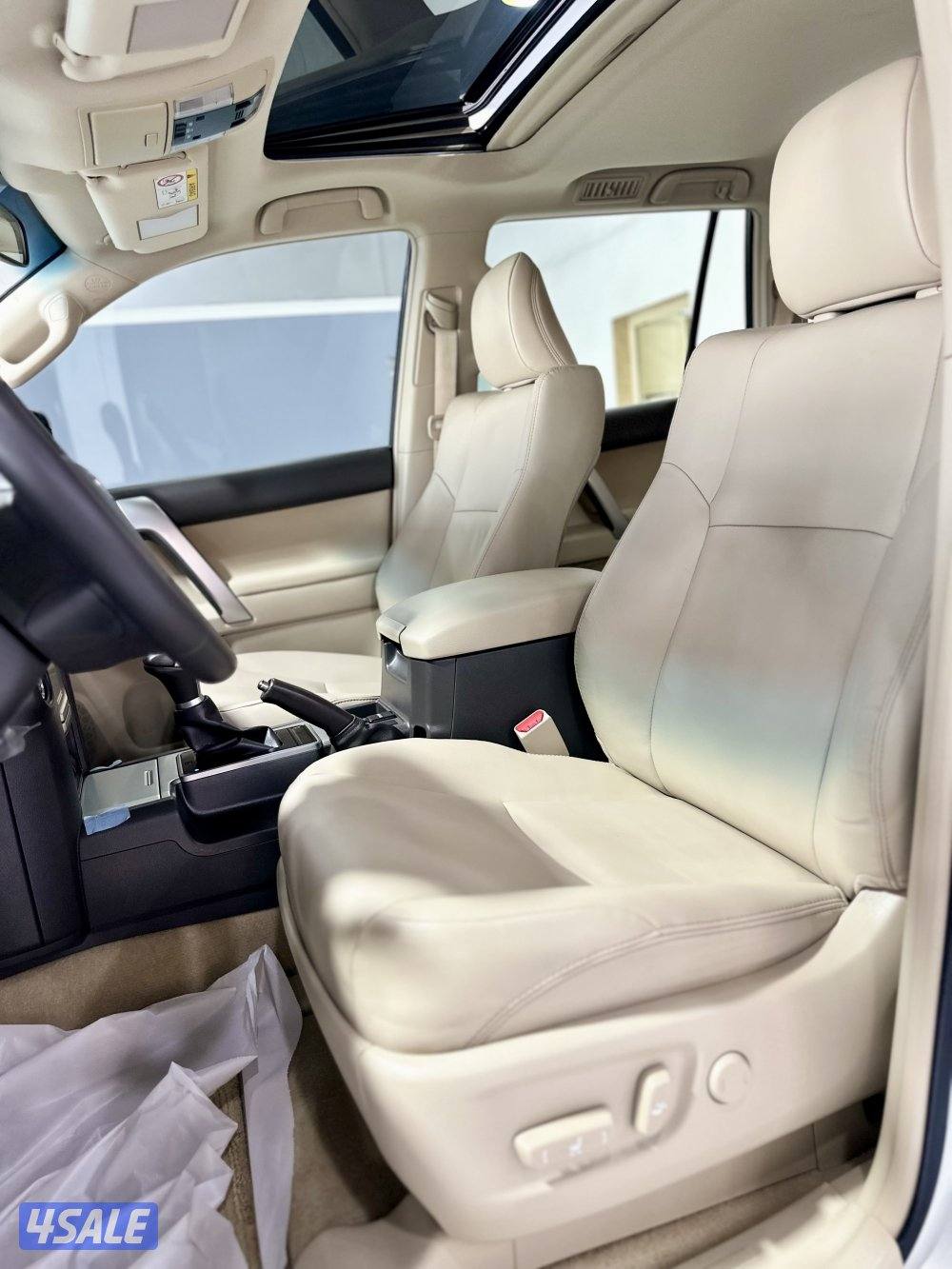 برادو TXL موديل 2022 ماشي 62 الف صبغ الوكالة8