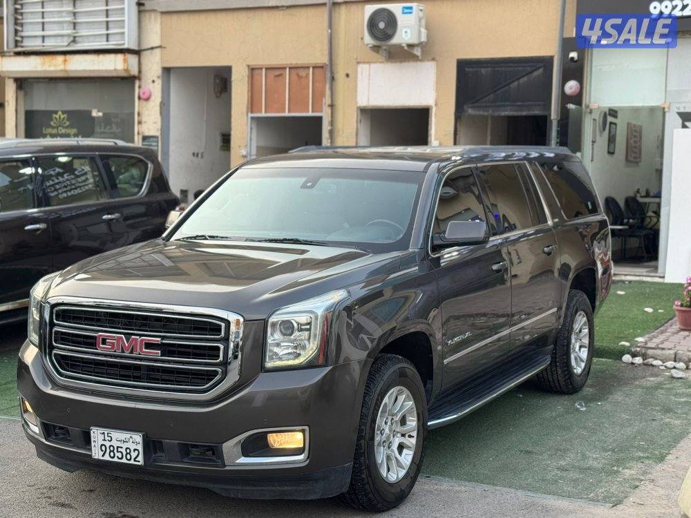 معرض برستيج كار0