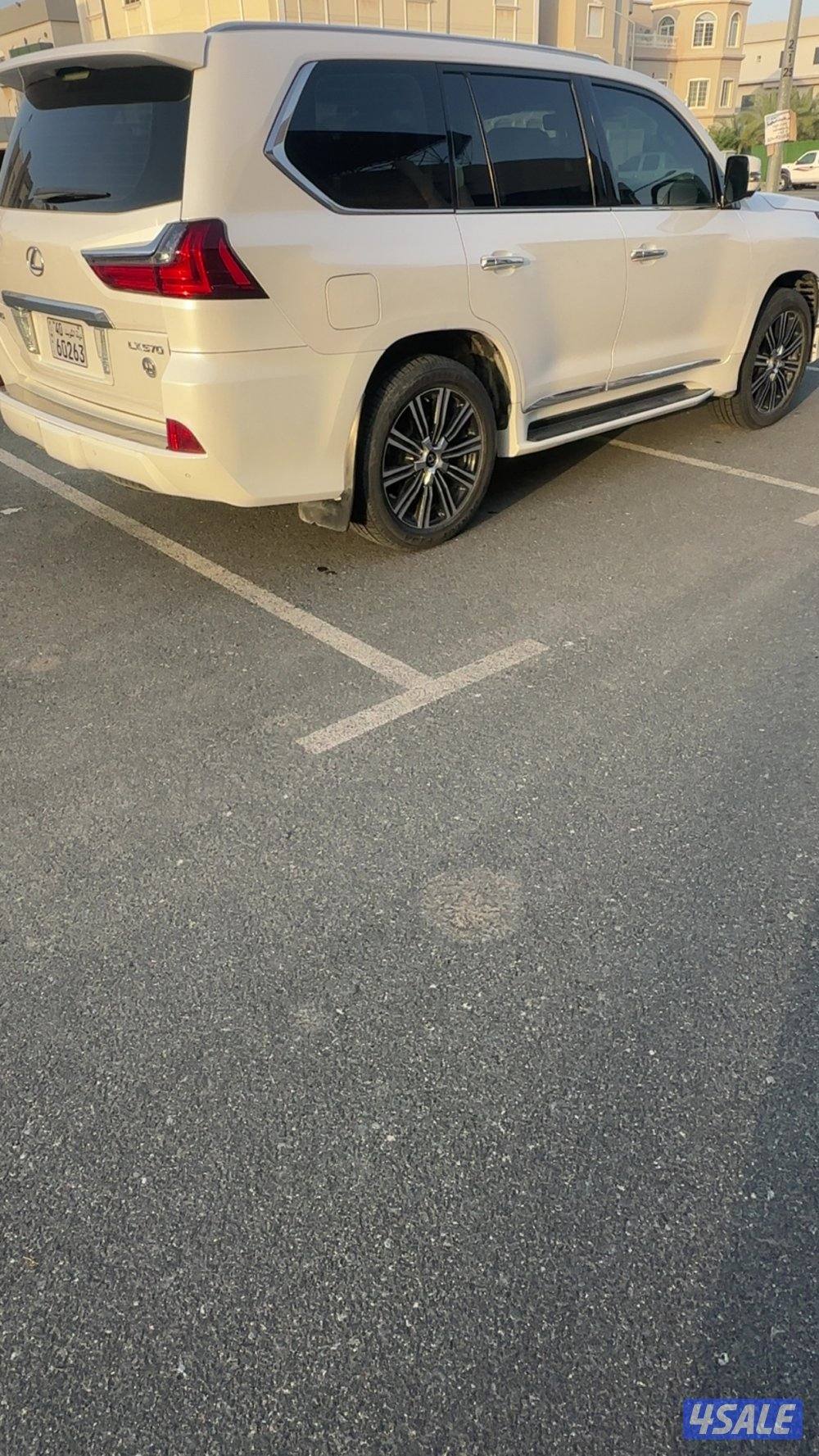 للبيع جيب لكزس4