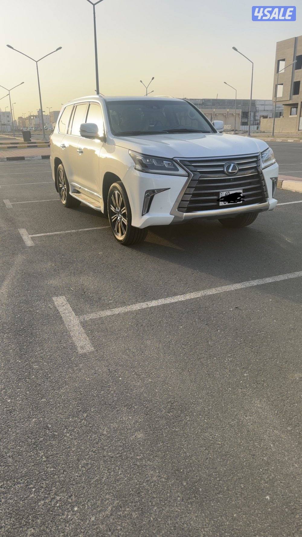 للبيع جيب لكزس5