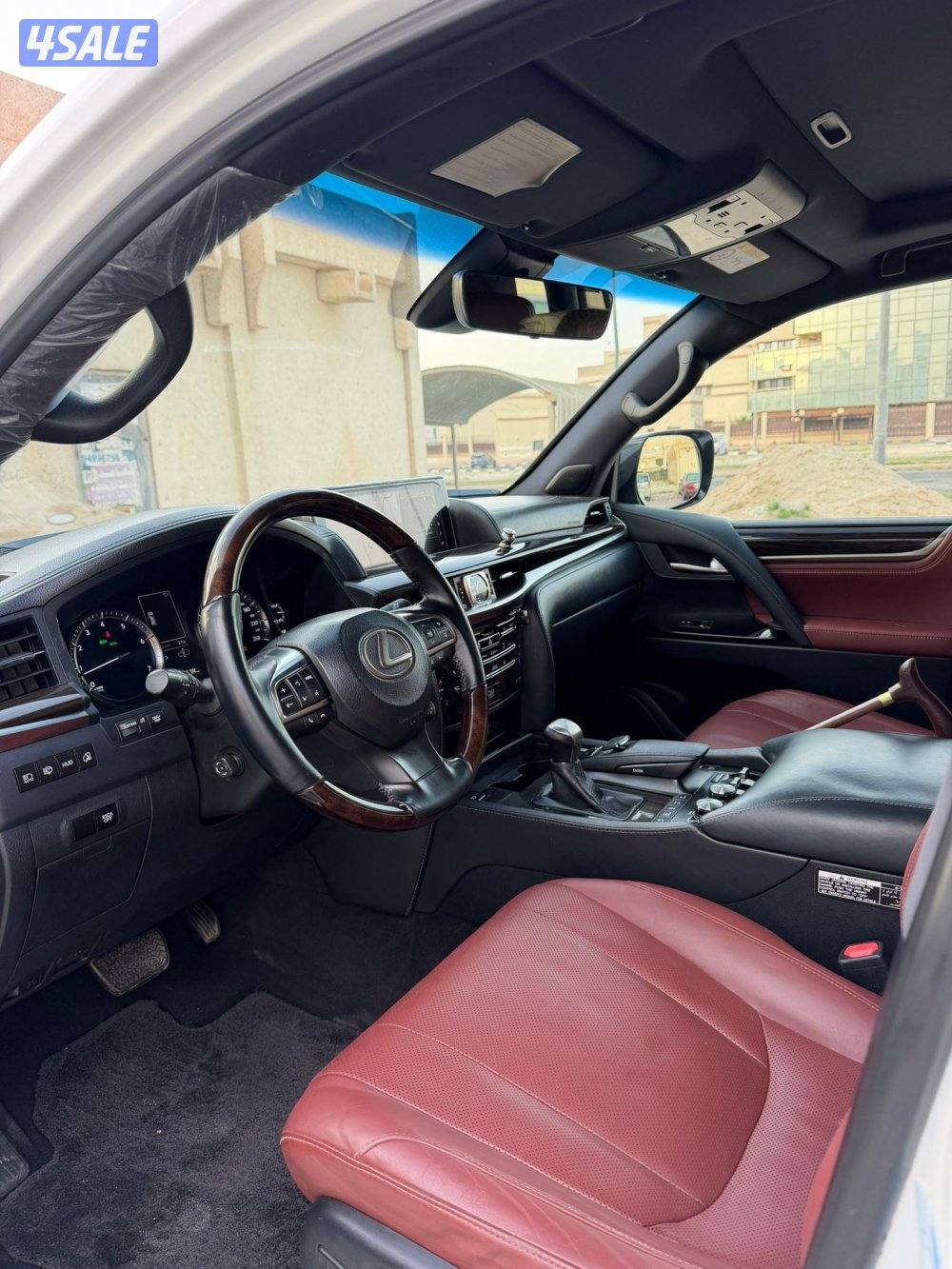 لكزس 2017 الدرجه الاولى عداده 1706