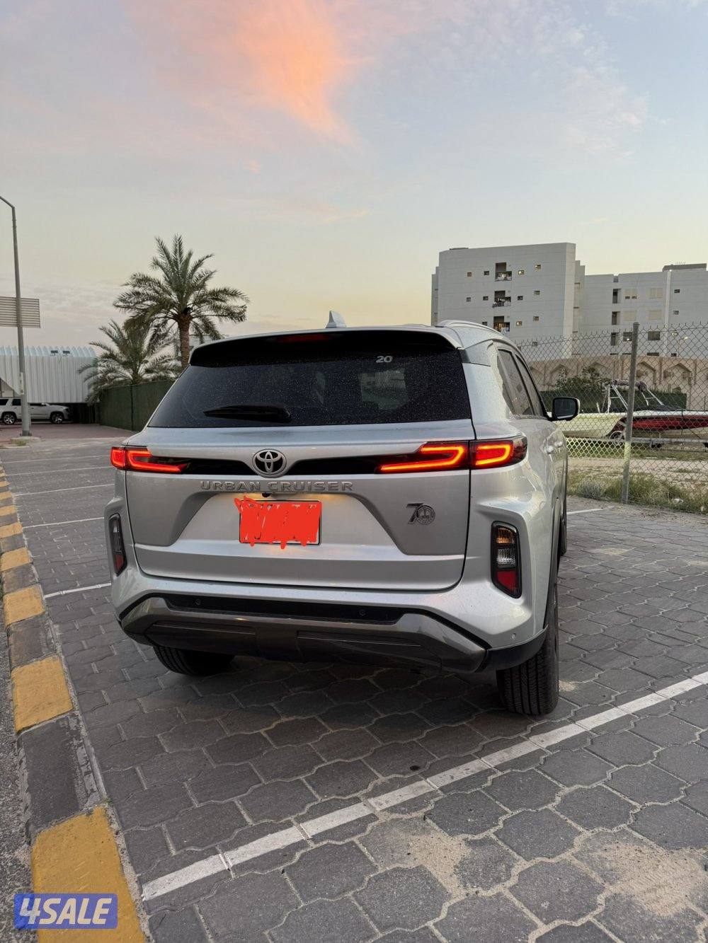 تيوتا اوربان كروزر مديل ٢٤ ماشي ٣٠ الف السياره صبغ وكالة شرط الفحص4