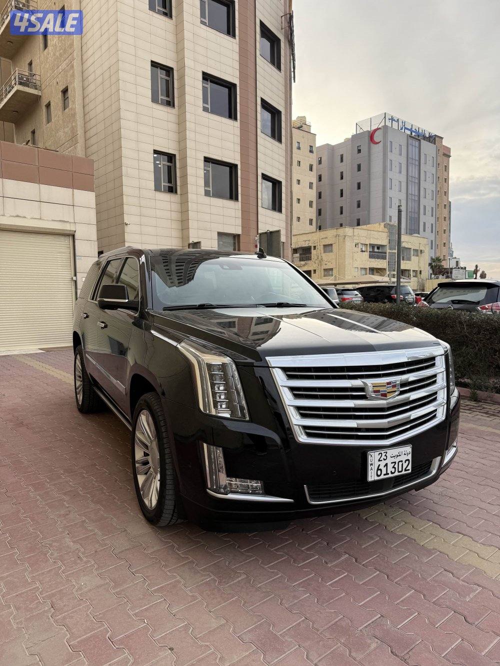 للبيع اسكاليد بلاتنيوم 2017 فل كامل1