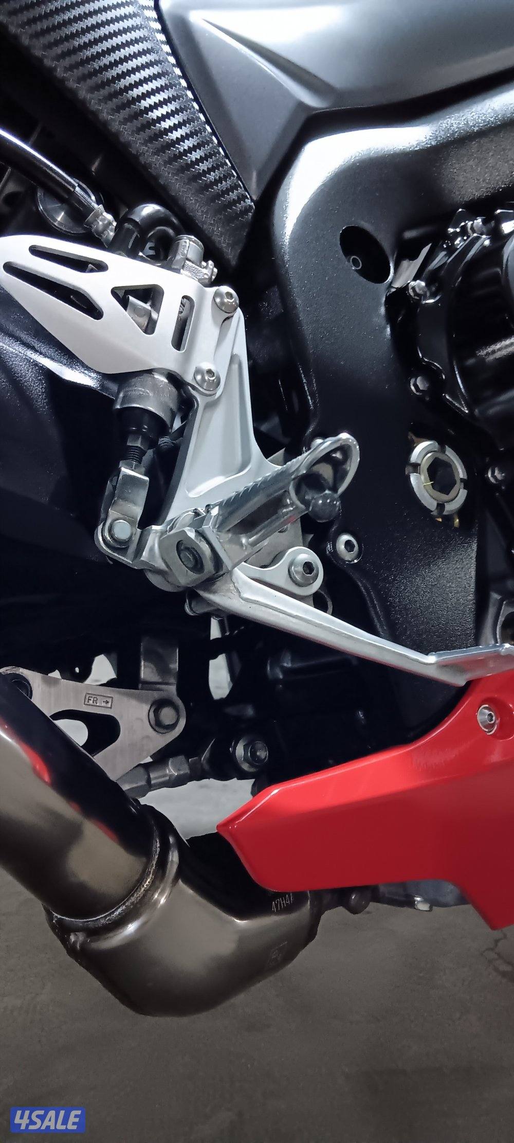 للبيع 1000 GSXR مديل 20143