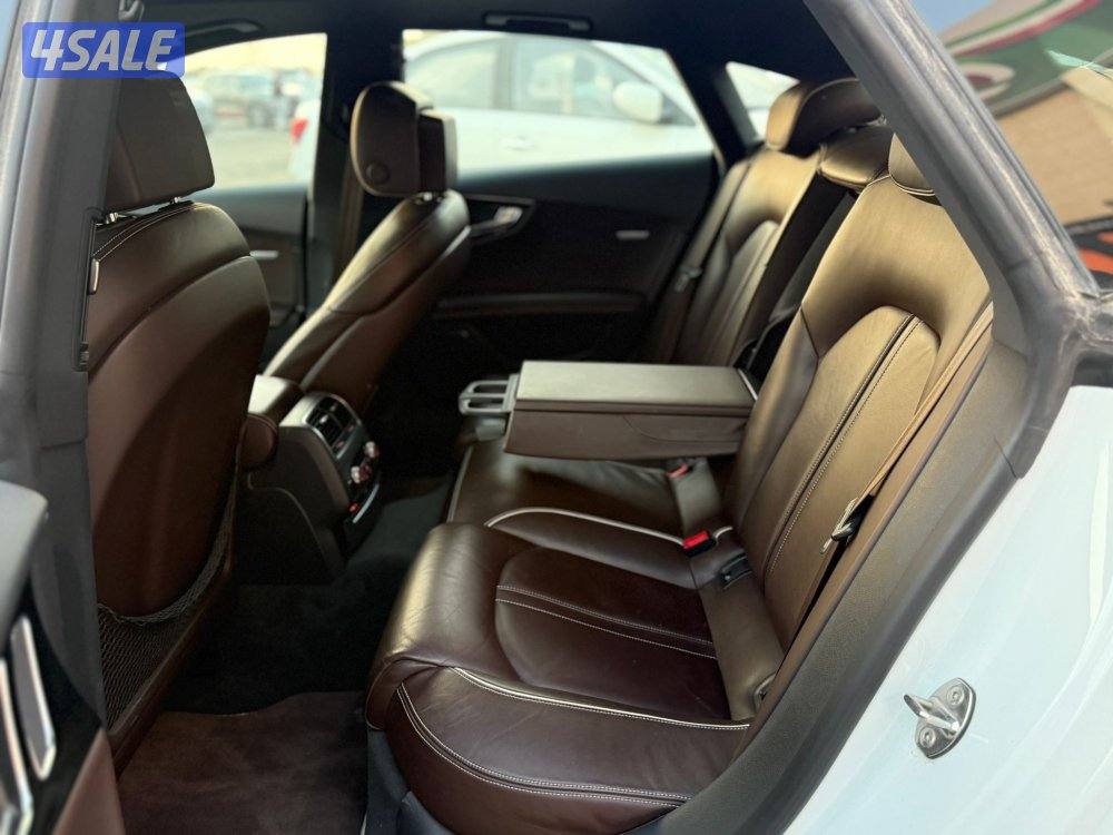 للبيع اودي A7 2015 بحاله فوق الممتازه2