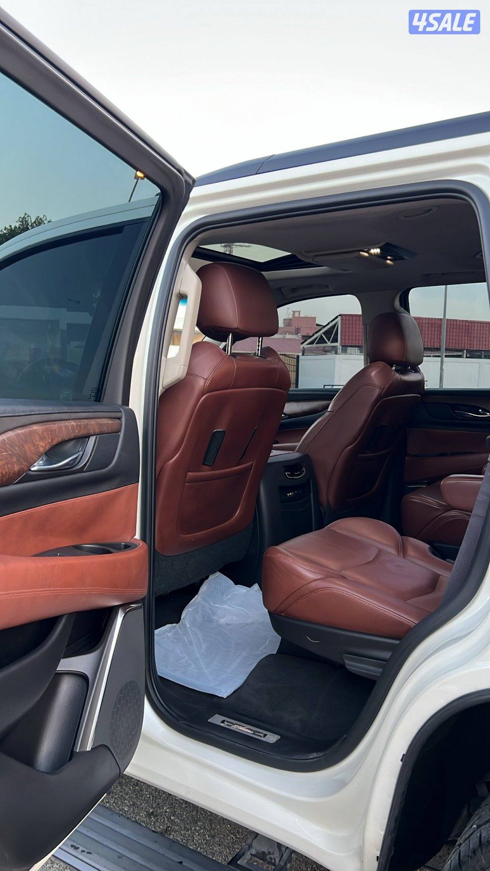 للبيـع أو للبدل سكاليد7