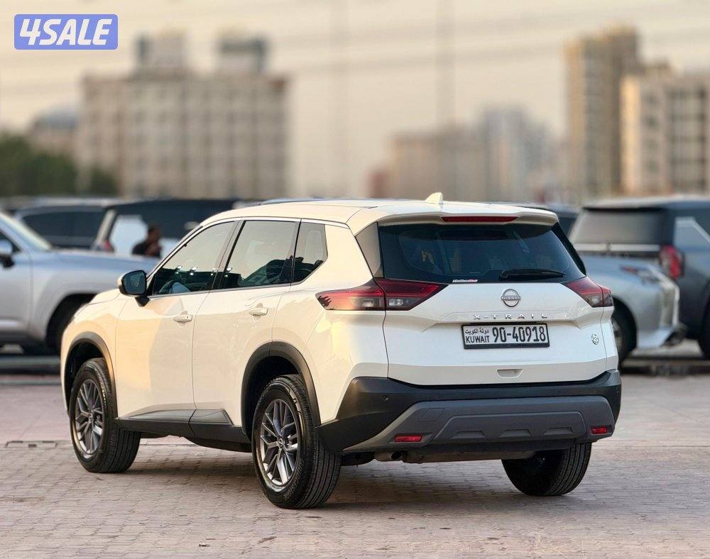 نيسان اكس تريل7