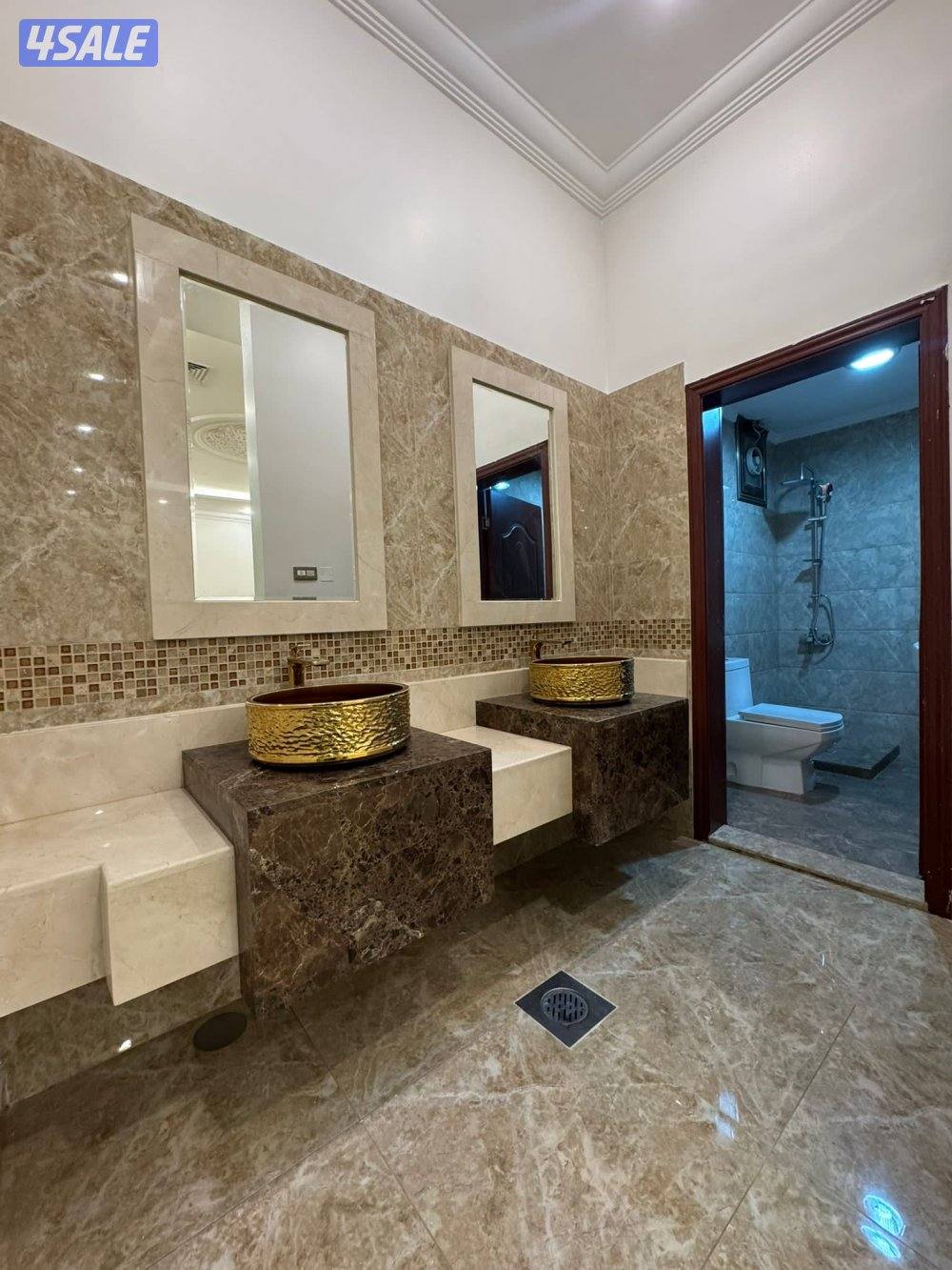 للإيجار دور ارضي + شقه في جابر الاحمد0