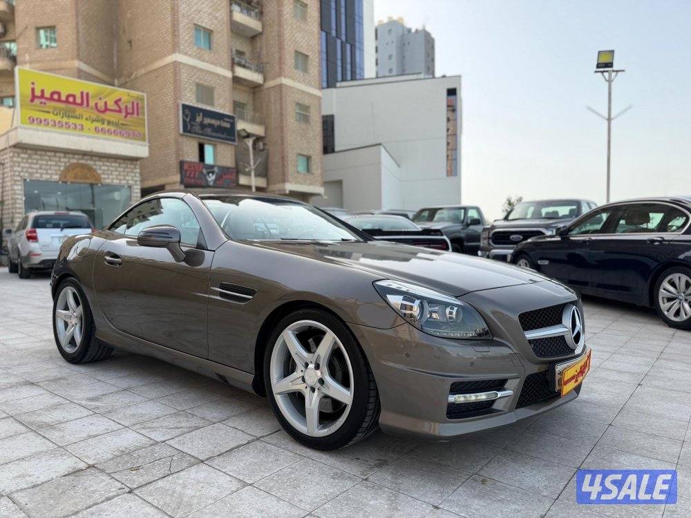 مرسيدس 2012/SLK200 ماشي 170 الف بحالة الوكاله صبغ وكاله شرط الفحص2