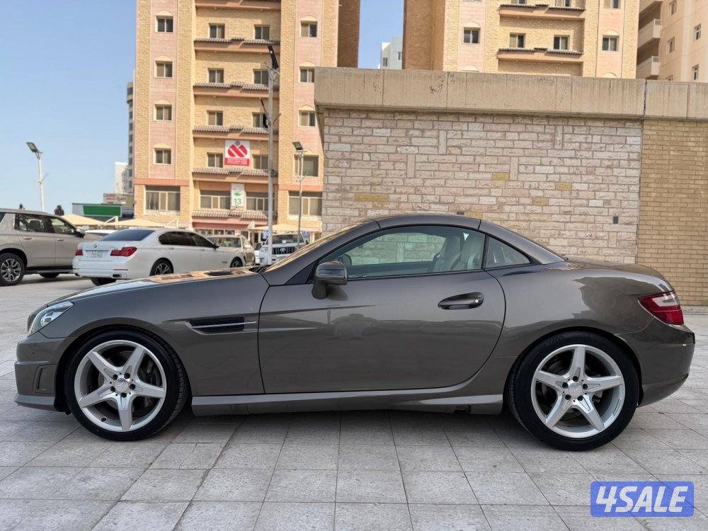 مرسيدس 2012/SLK200 ماشي 170 الف بحالة الوكاله صبغ وكاله شرط الفحص3