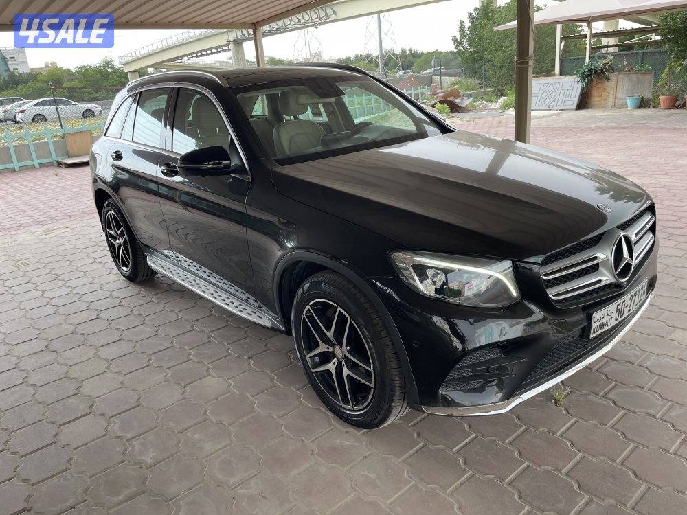 للبيع جيب مرسيدس GLC موديل 2017 عداد 454