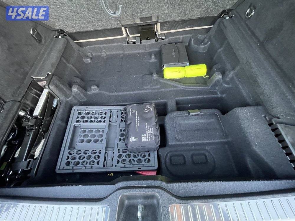 للبيع جيب مرسيدس GLC موديل 2017 عداد 458