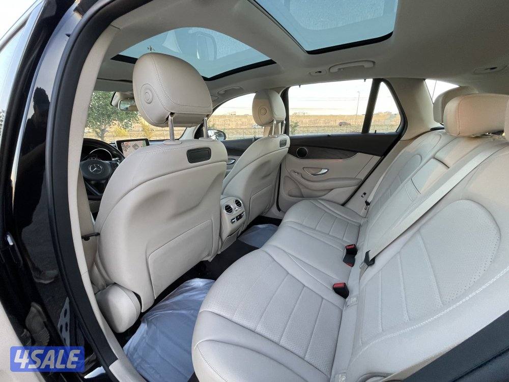 للبيع جيب مرسيدس GLC موديل 2017 عداد 4514