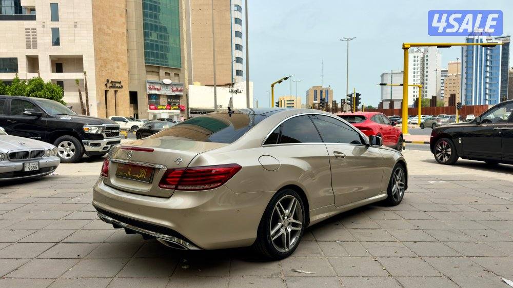 مرسيدس E 200/ موديل 2016/ كت AMG/ بنوراما6