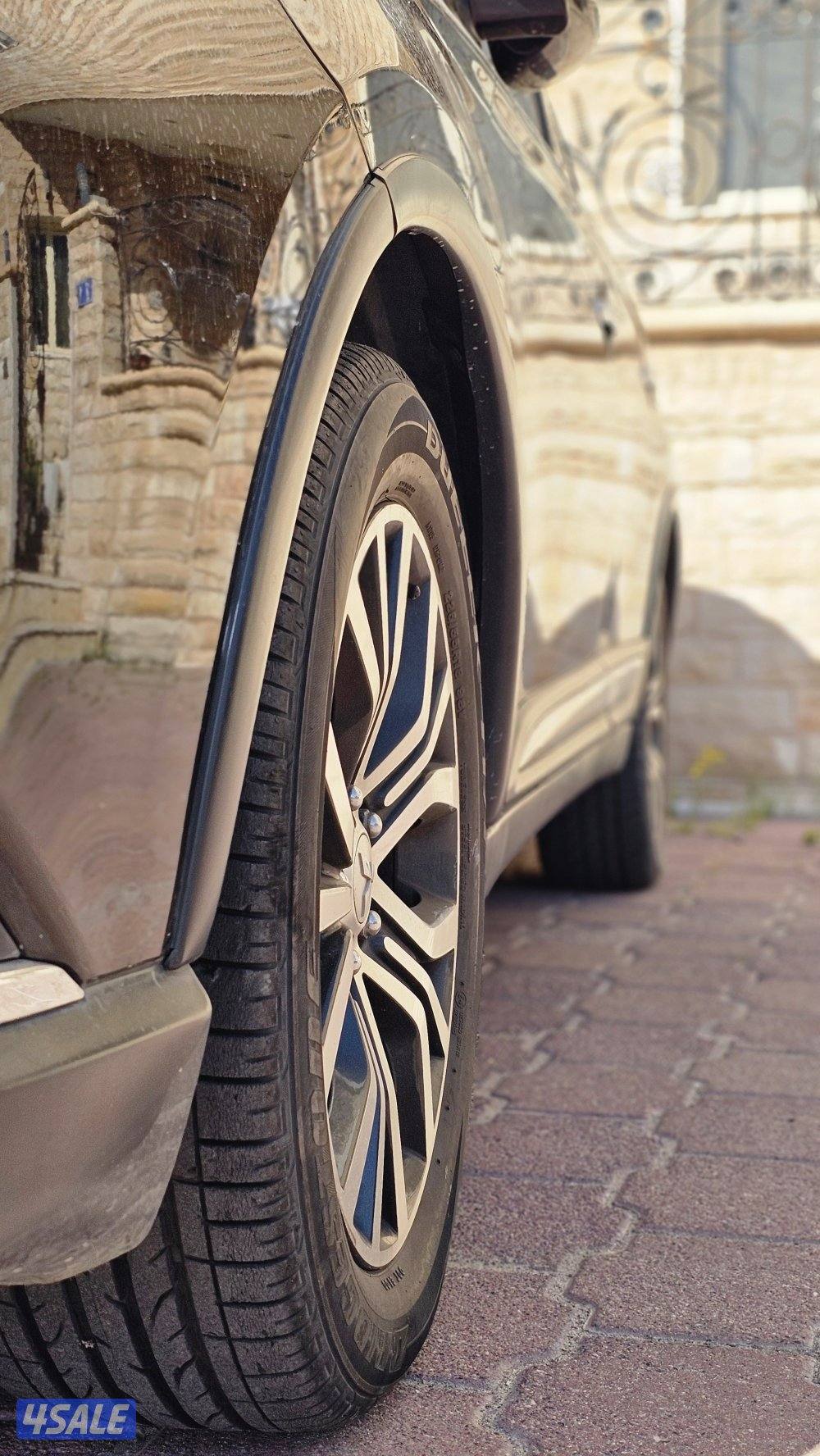 للبيع ميتسوبيشي اوتلاندر13