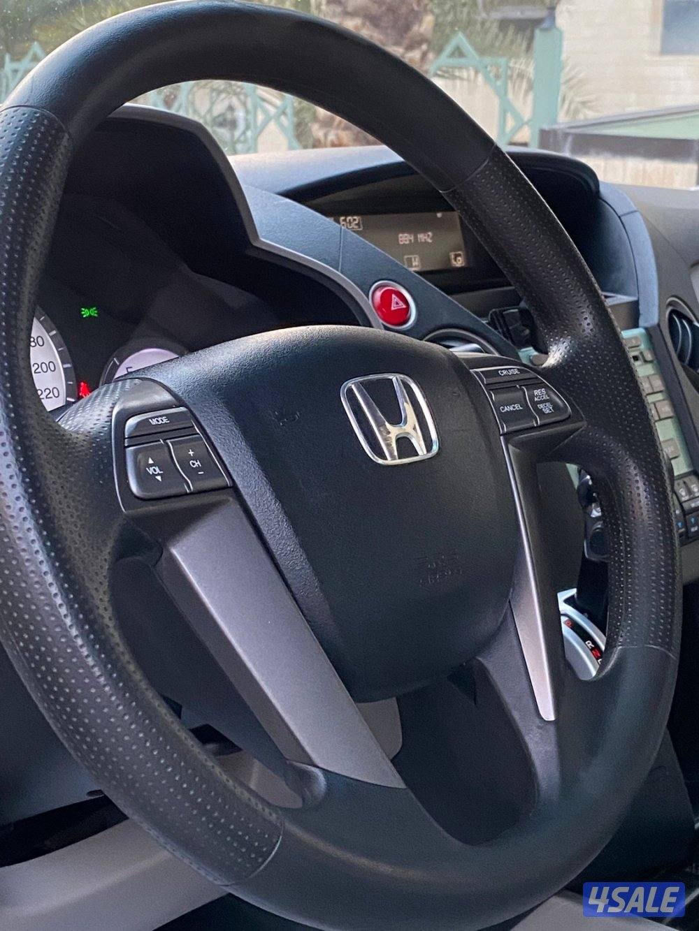 للبيع سياره هوندابايلوت موديل 2010 صبغ الوكاله سيرفس منتظم ماشي 1652