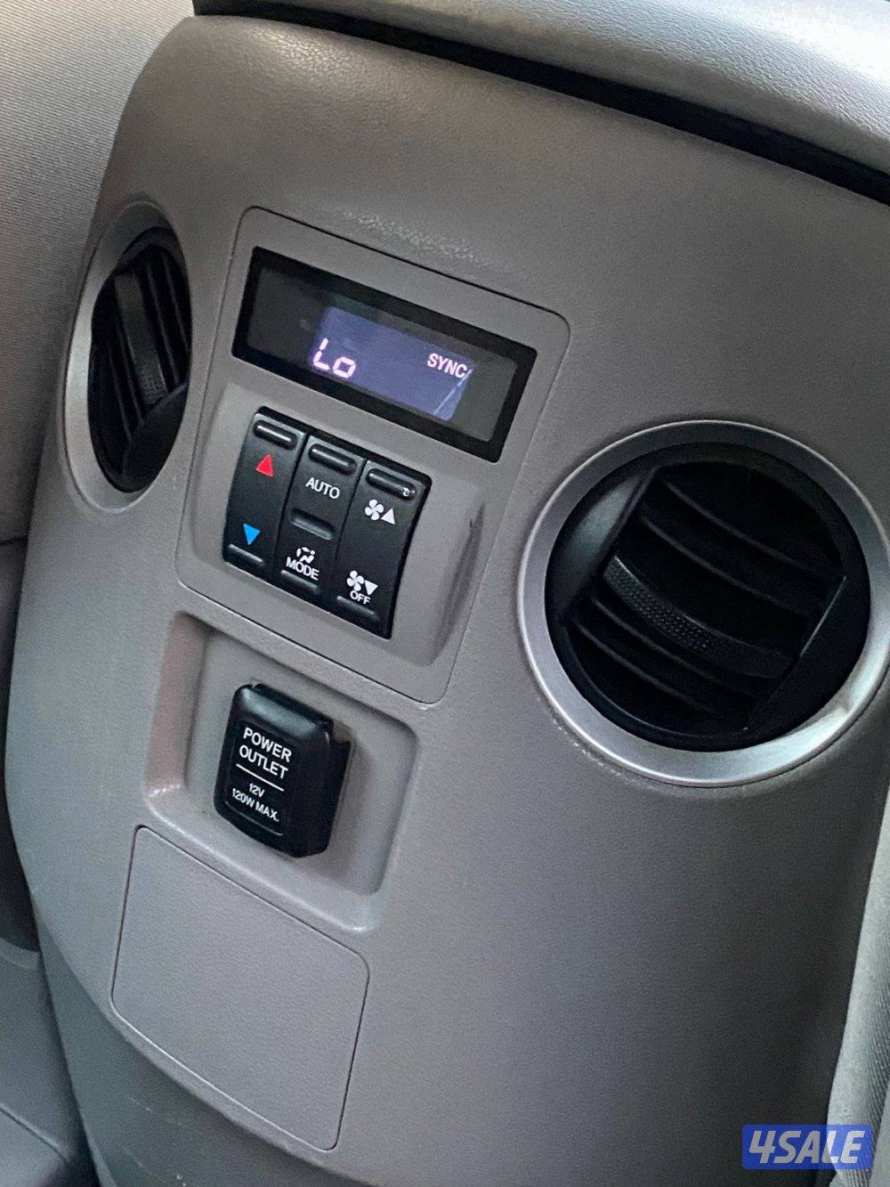 للبيع سياره هوندابايلوت موديل 2010 صبغ الوكاله سيرفس منتظم ماشي 1654